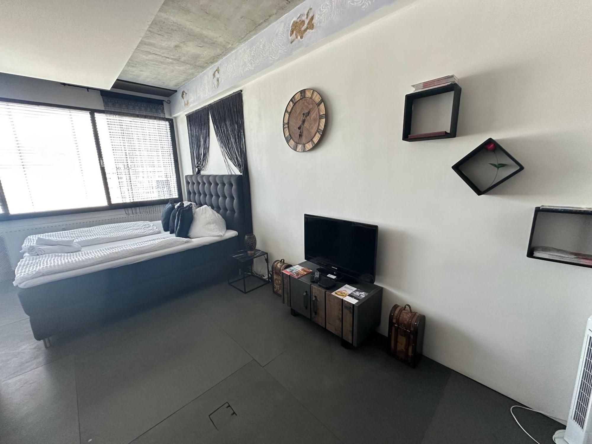Apartment Am Schwedenplatz Vienna Exterior photo